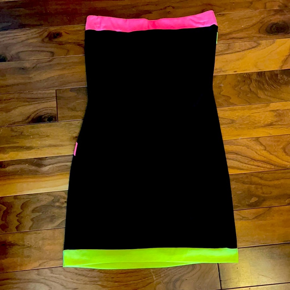 Short dress